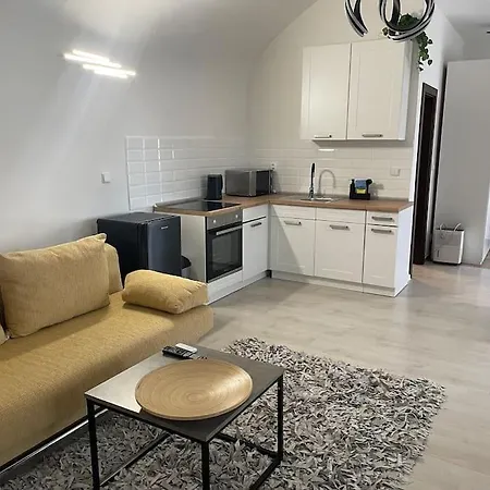 Mima Apartment *