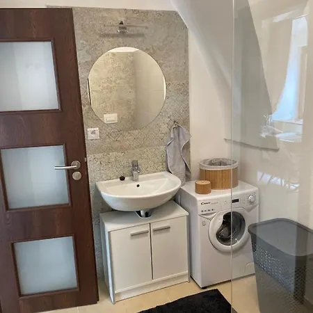 Apartment Mima *